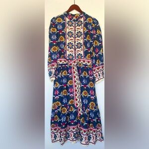 Untuckit - Printed Floral Dress, Buttons Pockets Zipper Accents - Size Medium